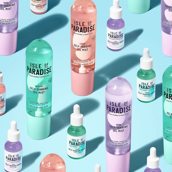 Isle of Paradise Self Tanning Body Oil Mist easy + gives gorgeous lasting tan - Picture 3 of 7